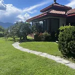 Rossa - Capitol Lifestyle * Cerro (Laveno-Mombello)