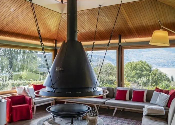 Rossa - Capitol Lifestyle Villa